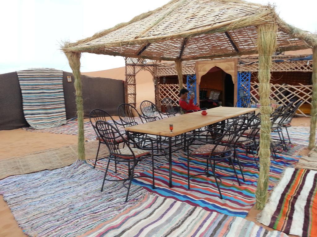 Bivouac Le Petit Prince Merzouga Esterno foto